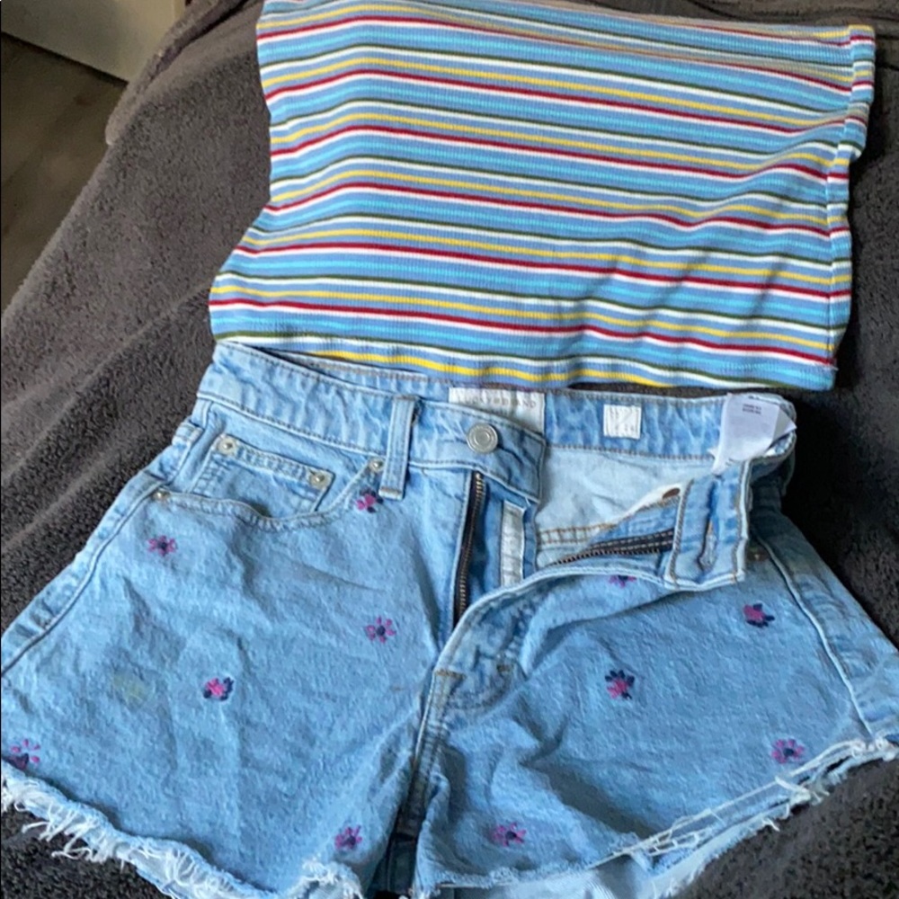 Lucky 🍀 brand shorts